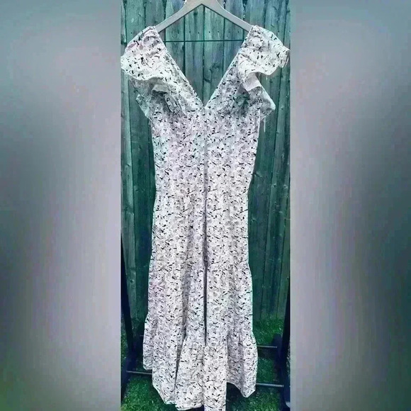 NWT Nasty Gal, Floral Print Ruffle Detail Maxi Smock Dress, Woman’s Size 6 - Picture 3 of 10